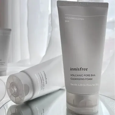 Bộ đôi sữa rửa mặt Innisfree Volcanic Pore BHA & Green Tea Amino Acid 150g – Giải pháp làm sạch chuyên sâu, nuôi dưỡng da khỏe mạnh từ Hàn Quốc