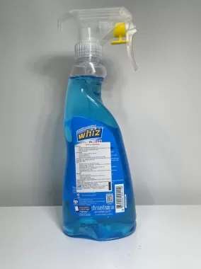 Nước lau kính Whiz Thái Lan hạn chế bụi bám trở lại trên mặt kính