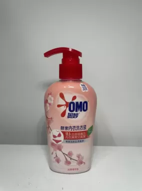 NƯỚC GIẶT ĐỒ LÓT OMO HƯƠNG ANH ĐÀO-DIỆT KHUẨN 300ML