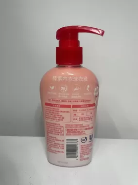 NƯỚC GIẶT ĐỒ LÓT OMO HƯƠNG ANH ĐÀO-DIỆT KHUẨN 300ML
